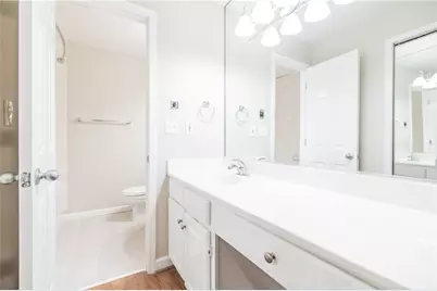 28207 Plantation Drive NE, Atlanta, GA 30324 - Photo 15