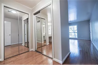 28207 Plantation Drive NE, Atlanta, GA 30324 - Photo 13