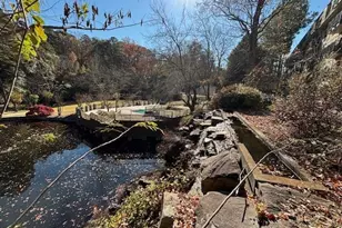 28207 Plantation Dr NE, Atlanta, GA 30324 - Photo 33