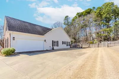4338 Watley Place, Hoschton, GA 30548 - Photo 5