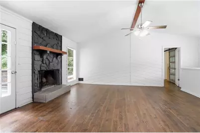 124 Creekview Drive, Woodstock, GA 30188 - Photo 3