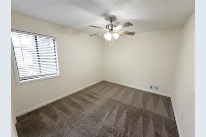 124 Creekview Drive, Woodstock, GA 30188 - Photo 15