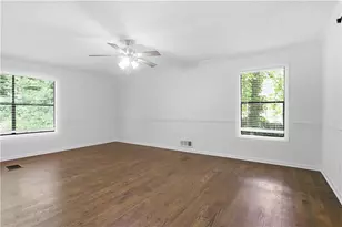124 Creekview Dr, Woodstock, GA 30188 - Photo 15