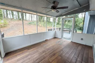 124 Creekview Dr, Woodstock, GA 30188 - Photo 11