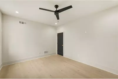 3214 Osborne Road NE, Atlanta, GA 30319 - Photo 17