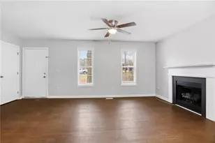 113 Hampton Dr, Dallas, GA 30132 - Photo 9