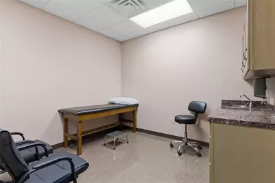 142 Hampton Court, Commerce, GA 30529 - Photo 21