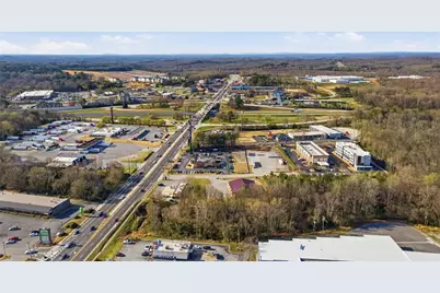 142 Hampton Court, Commerce, GA 30529 - Photo 45