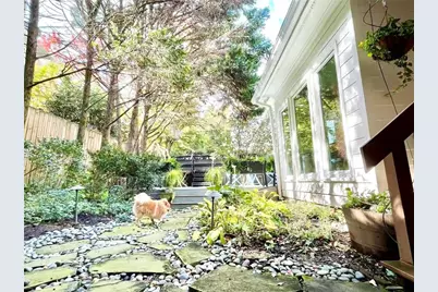 1097 Longwood Trace, Atlanta, GA 30324 - Photo 53