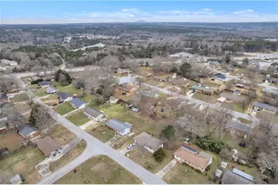 1063 Mountain View Road NW, Conyers, GA 30012 - Photo 21