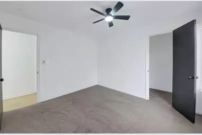 8878 Burnham Way, Jonesboro, GA 30238 - Photo 13