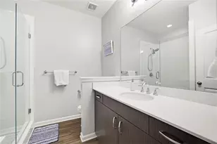 629 Broadview Pl NE, Atlanta, GA 30324 - Photo 13