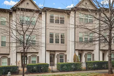 629 Broadview Place NE, Atlanta, GA 30324 - Photo 1