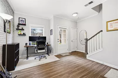 629 Broadview Place NE, Atlanta, GA 30324 - Photo 19