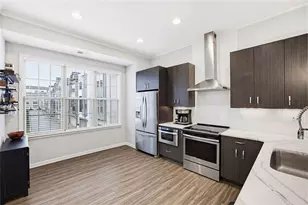 629 Broadview Pl NE, Atlanta, GA 30324 - Photo 3