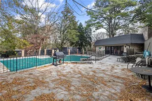 9 Vista Square NW, Atlanta, GA 30327 - Photo 27