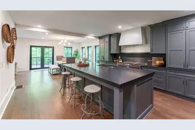 5666 Long Island Drive NW, Atlanta, GA 30327 - Photo 17