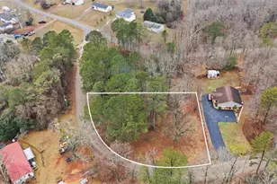 3319 Russell Dr, Gainesville, GA 30506 - Photo 1