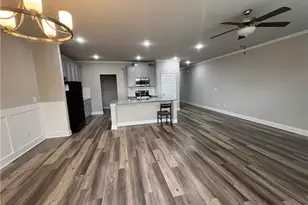 339 Cherryhill Ln, Woodstock, GA 30188 - Photo 3