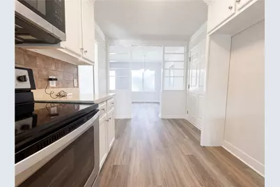 1325 Hidden Circle Drive, Sugar Hill, GA 30518 - Photo 11