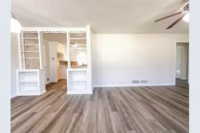 1325 Hidden Circle Drive, Sugar Hill, GA 30518 - Photo 9