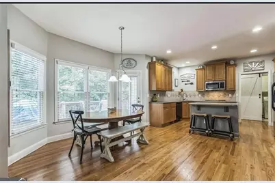 4107 Suwanee Trail Way, Buford, GA 30518 - Photo 9