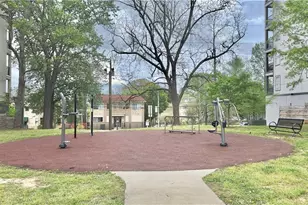 525 Parkway Dr NE, Atlanta, GA 30308 - Photo 23