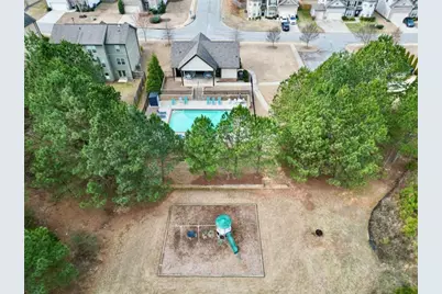 5763 Shore Isle Court, Flowery Branch, GA 30542 - Photo 9