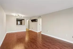 2870 Pharr Ct South NW, Atlanta, GA 30305 - Photo 7