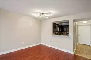 2870 Pharr Ct South NW, Atlanta, GA 30305 - Photo 9