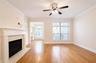 4870 Carre Way, Alpharetta, GA 30022 - Photo 9