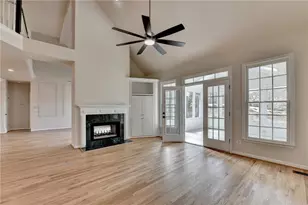 6415 Sterling Dr, Suwanee, GA 30024 - Photo 15