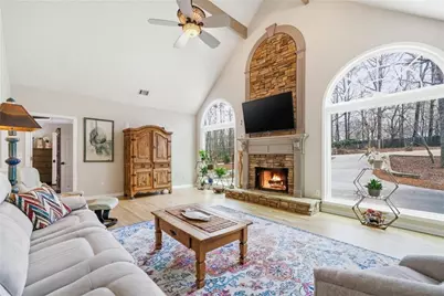 6120 Woodlake Drive, Buford, GA 30518 - Photo 25