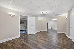 6120 Woodlake Dr, Buford, GA 30518 - Photo 17