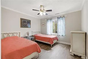 6120 Woodlake Dr, Buford, GA 30518 - Photo 13