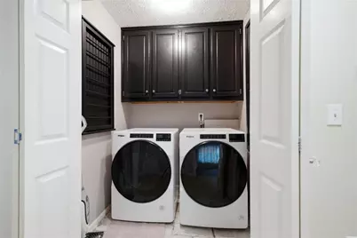 6120 Woodlake Drive, Buford, GA 30518 - Photo 35