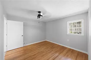 3325 Henderson Dr, Cumming, GA 30041 - Photo 13