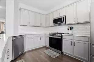 11255 Musette Cir, Alpharetta, GA 30009 - Photo 3