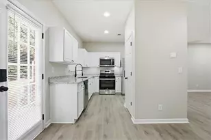 5630 Lawley Dr, Alpharetta, GA 30022 - Photo 19