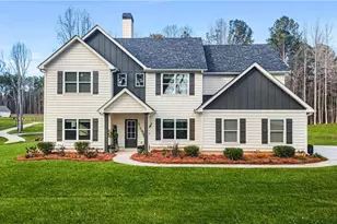 435 Paynes Lake Rd, Carrollton, GA 30116 - Photo 1