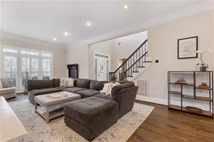 1132 Oglethorpe Ave NE, Atlanta, GA 30319 - Photo 15