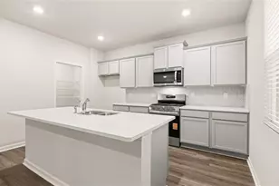 454 Abbott Rd, Statham, GA 30666 - Photo 9