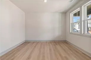 327 William Gossett Dr, Canton, GA 30114 - Photo 5