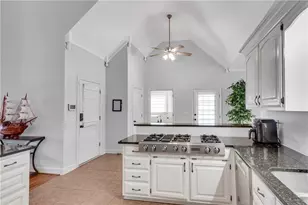 4211 Edgeworth Dr, Flowery Branch, GA 30542 - Photo 15