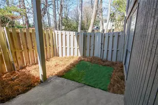 6241 Overlook Rd, Peachtree Corners, GA 30092 - Photo 9