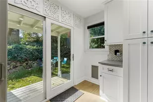 302 Hascall Rd NW, Atlanta, GA 30309 - Photo 15