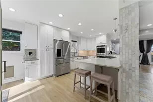 302 Hascall Rd NW, Atlanta, GA 30309 - Photo 11