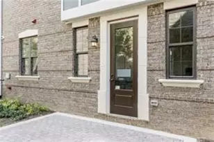 595 Broadview Pl NE, Atlanta, GA 30324 - Photo 17