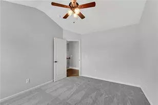 2292 Infield Ln, Lawrenceville, GA 30043 - Photo 31