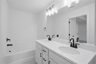 6400 Shalks Xing Dr, Lithonia, GA 30058 - Photo 17